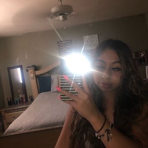 Meet your Posher, Lynette